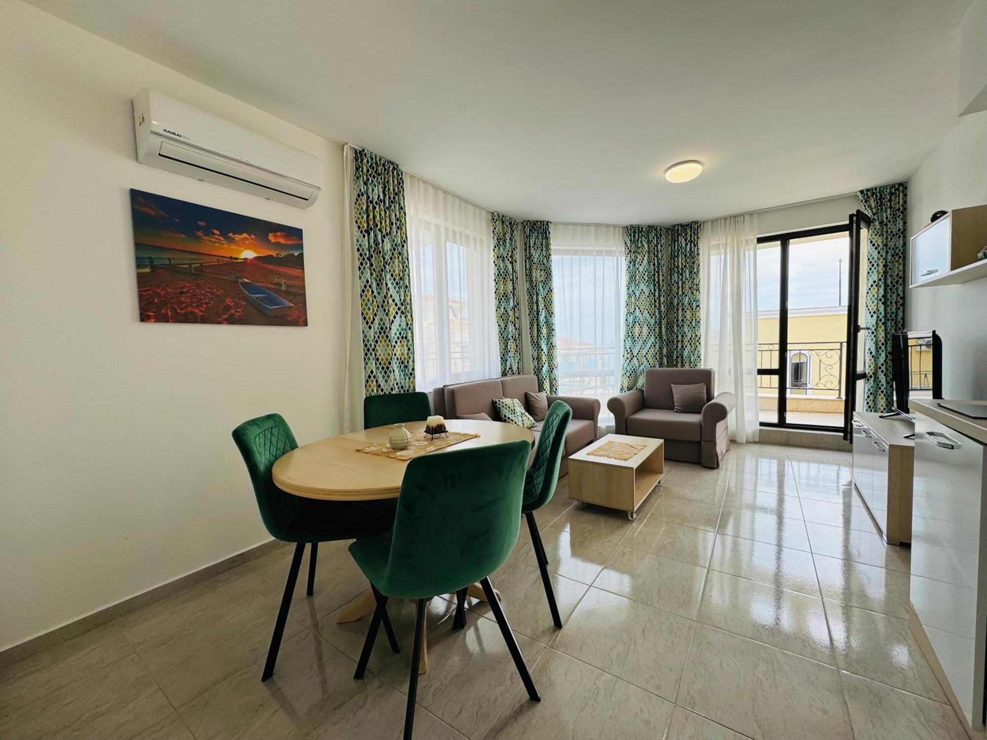 Horizon 10 'В' Apartment Sveti Vlas Buitenkant foto